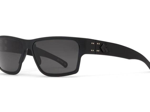 Gatorz Delta Black Silver Logo Smoke Polarized - GDELMTBLK01P