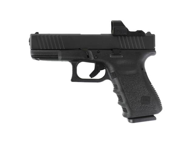 Glock 19 Gen3 Striker Fired Compact 9MM 10Rd 4.02" Barrel w/ Red Dot Sight - 16709